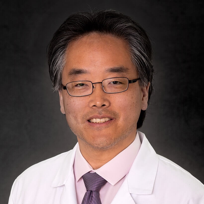 Eugene Ahn  - 临床研究和血液学家/肿瘤学家的医学主任“>
      <div class=